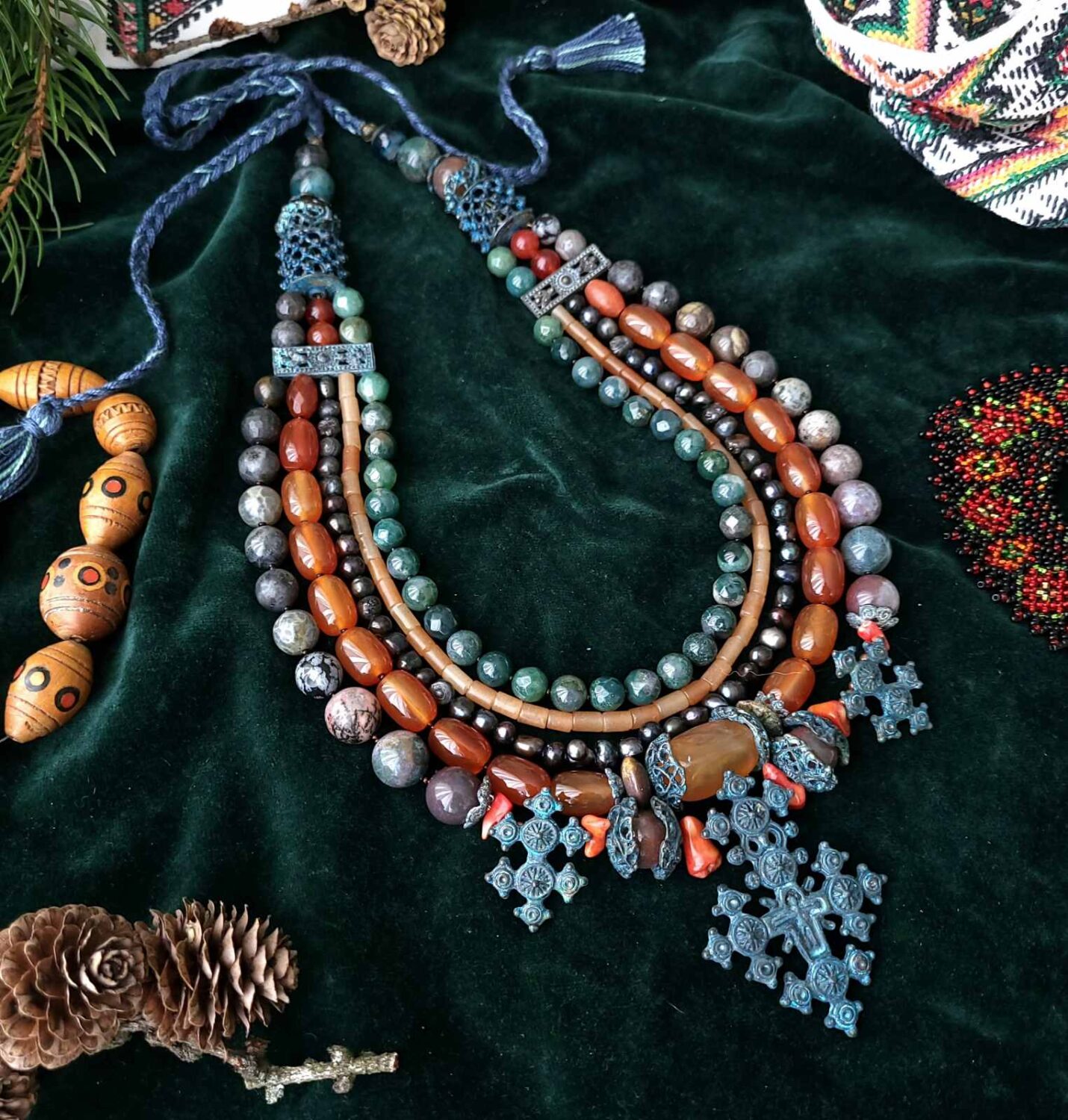 namysto-tini-zabutyh-predkiv