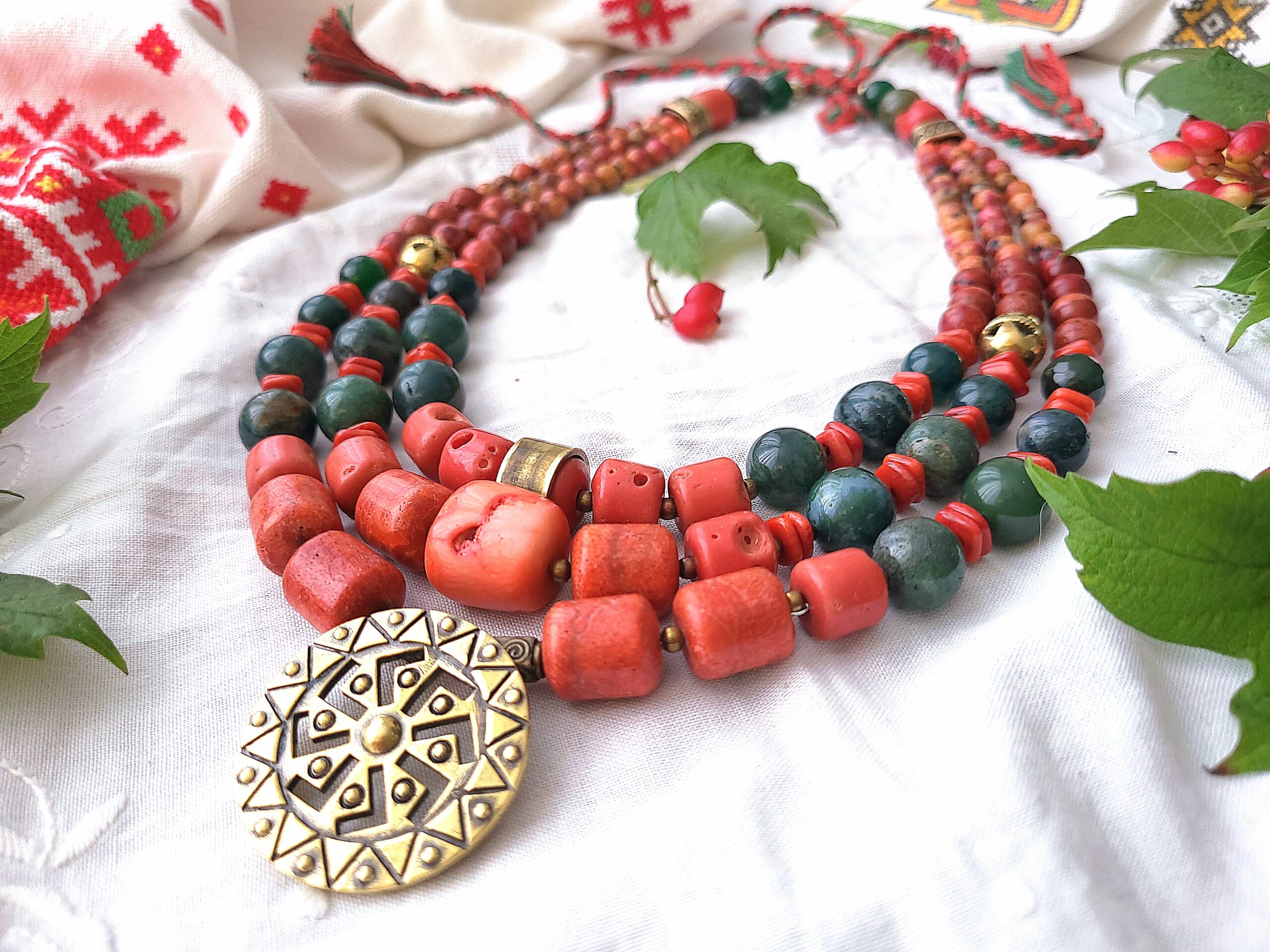 Намисто "Калинова сварга" фото Намисто "Калинова сварга" - Зображення 10